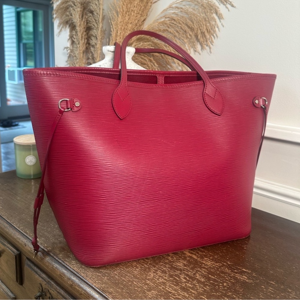 Louis Vuitton Neverfull Matching set ๐ - Picture 7 of 16